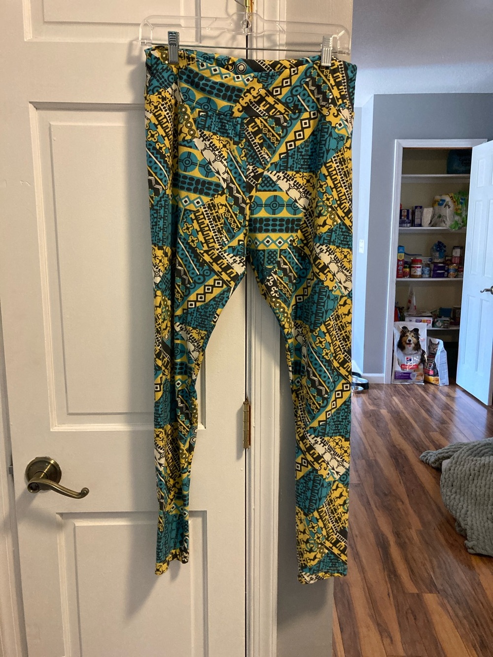 LuLaRoe Teal, Yellow & Black Geometric Print Leggings Tall and Curvy